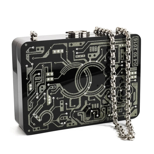 Chanel 2017 Runway Chip MinaudiÃ¨re