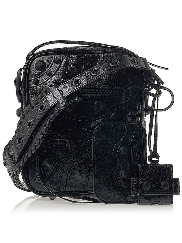 Luxury Balenciaga Trending 2026 Le Cagole Crossbody Bag Black