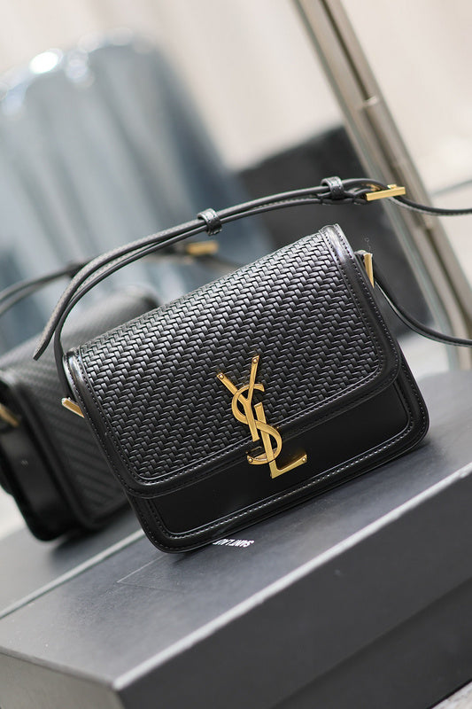Yves Saint Laurent - Bags