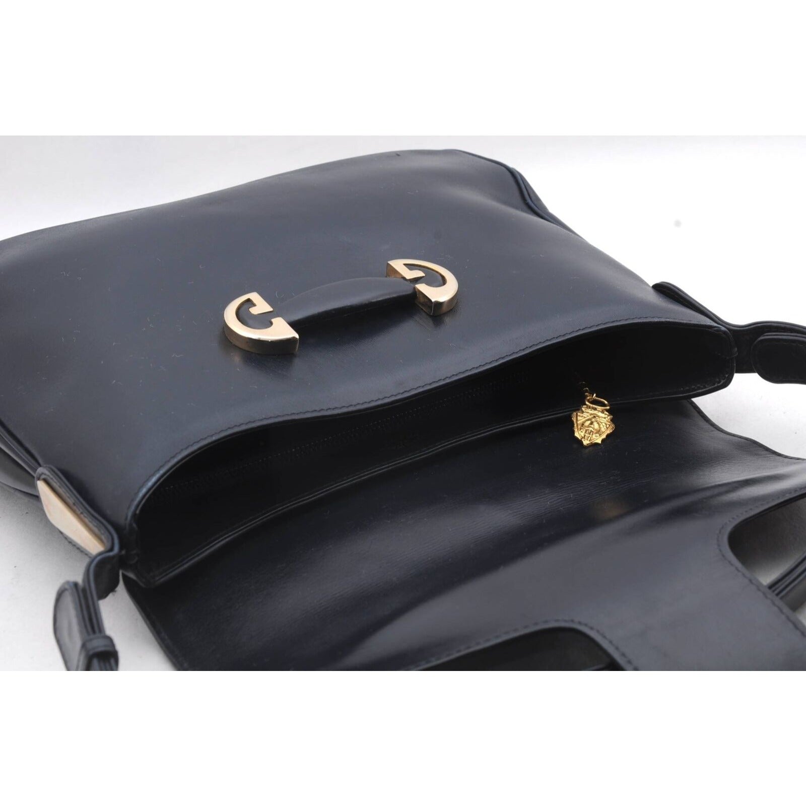 Gucci navy leather early Jackie shoulder bag with gold GG clasp