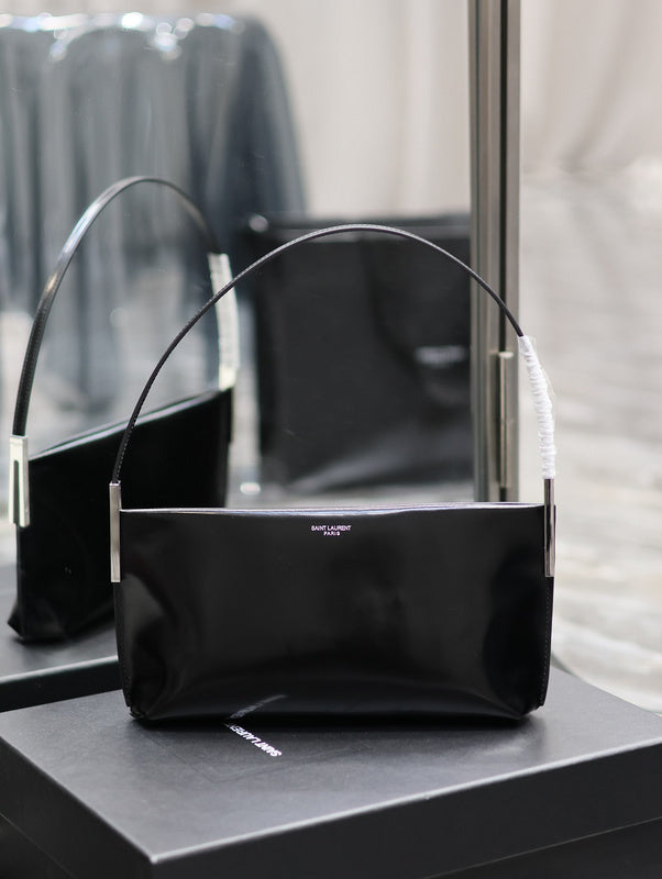 Yves Saint Laurent - Bags