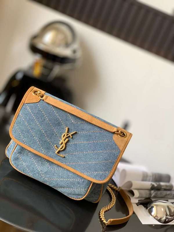 Yves Saint Laurent - Bags