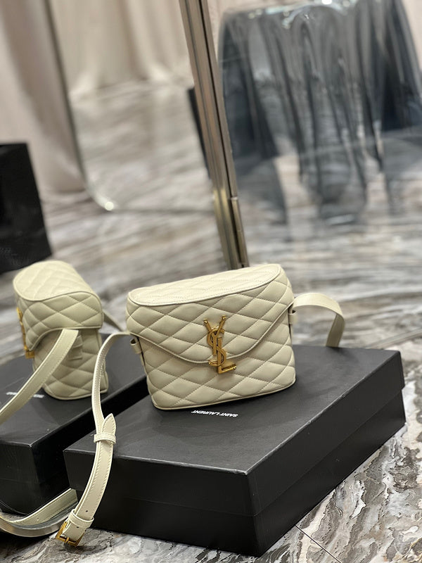 Yves Saint Laurent - Bags