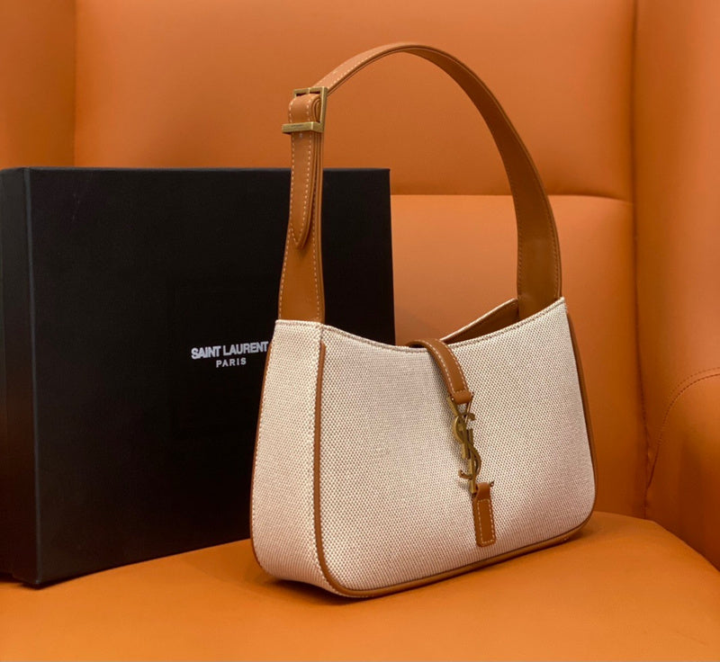 Yves Saint Laurent - Bags