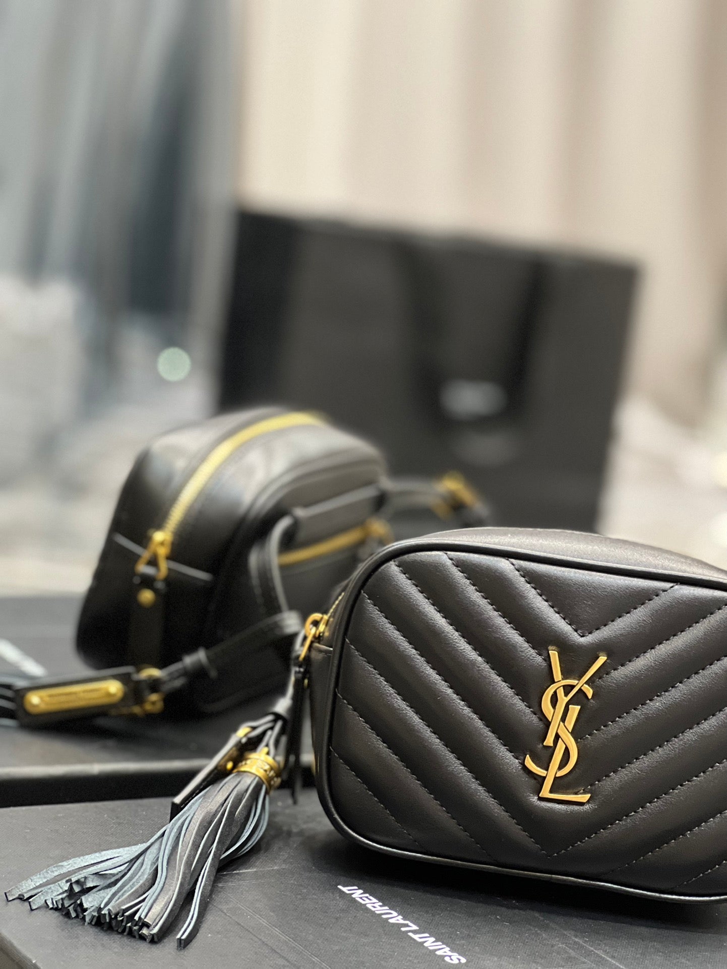 Yves Saint Laurent Lou Belt Bag Black