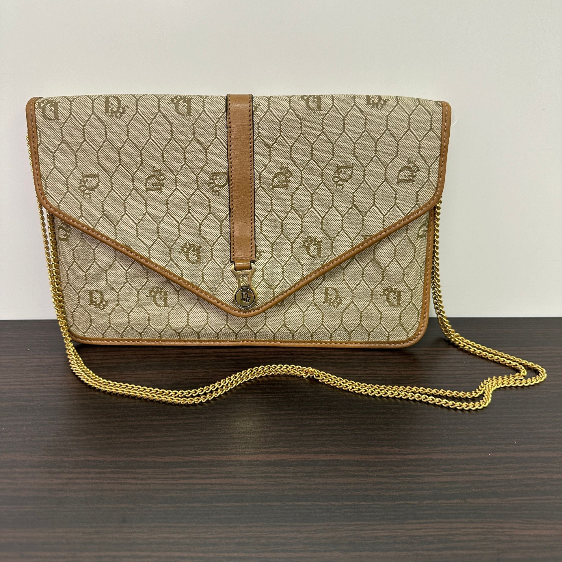 Dior Leather Shoulder Bag LB120667