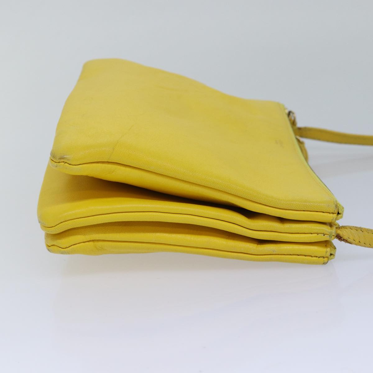 Luxury CELINE Trio Shoulder Bag Leather Yellow Auth hk1472