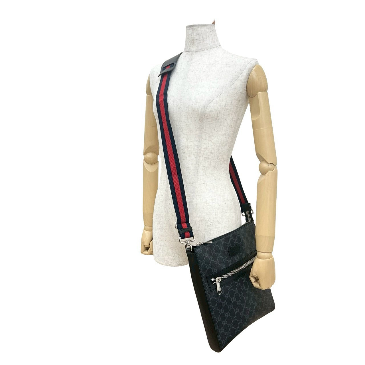 Gucci GG Supreme Leather Shoulder Bag