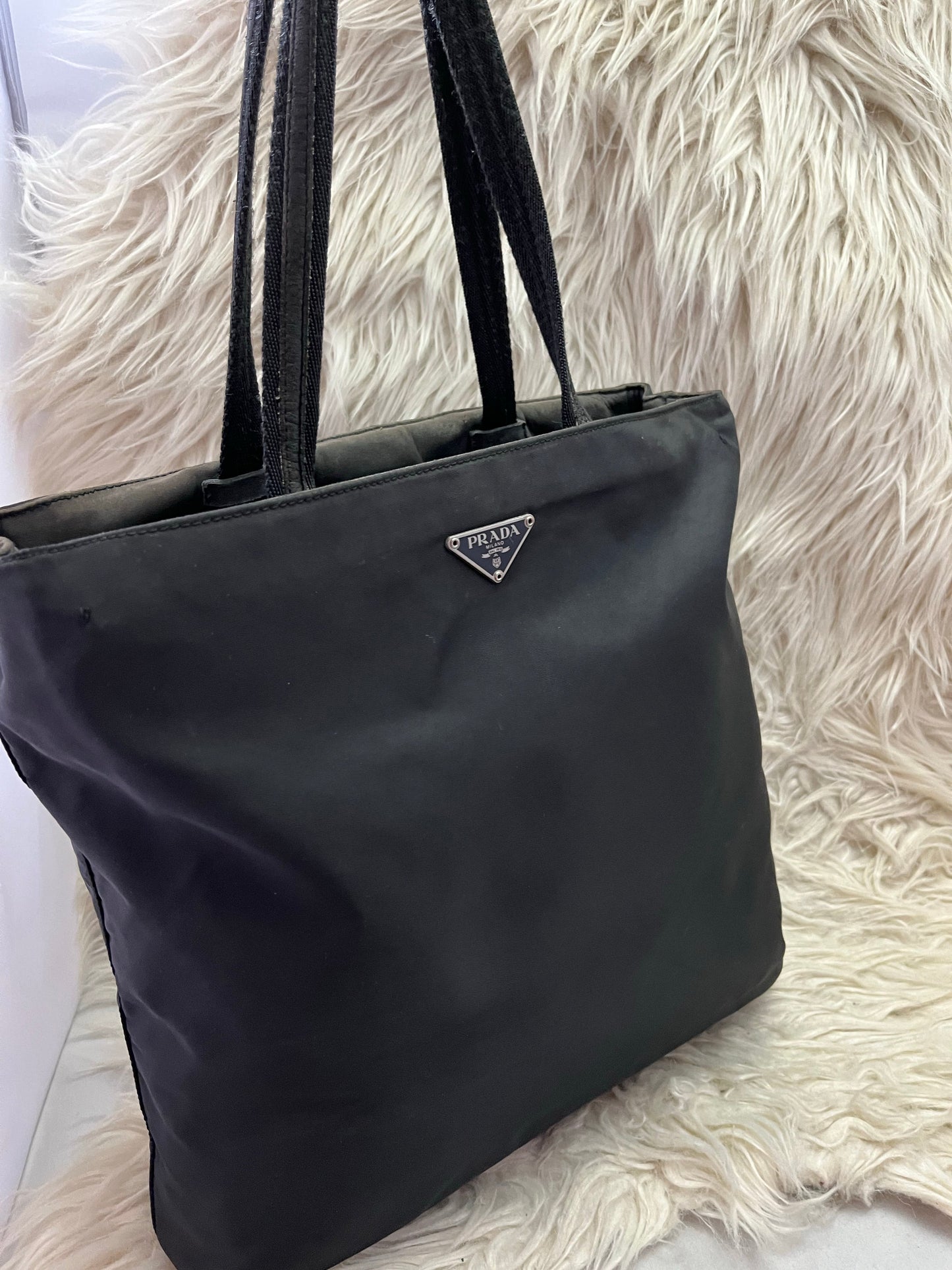 Prada Sort Luxury Handbag