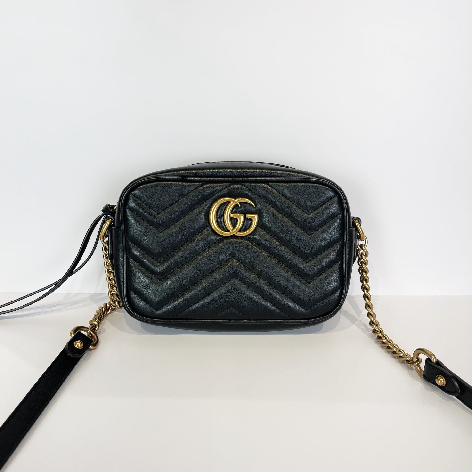 Gucci Chain Leather Crossbody