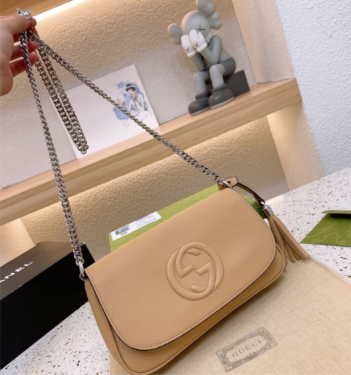 Gucci Leather Handbag Style 11