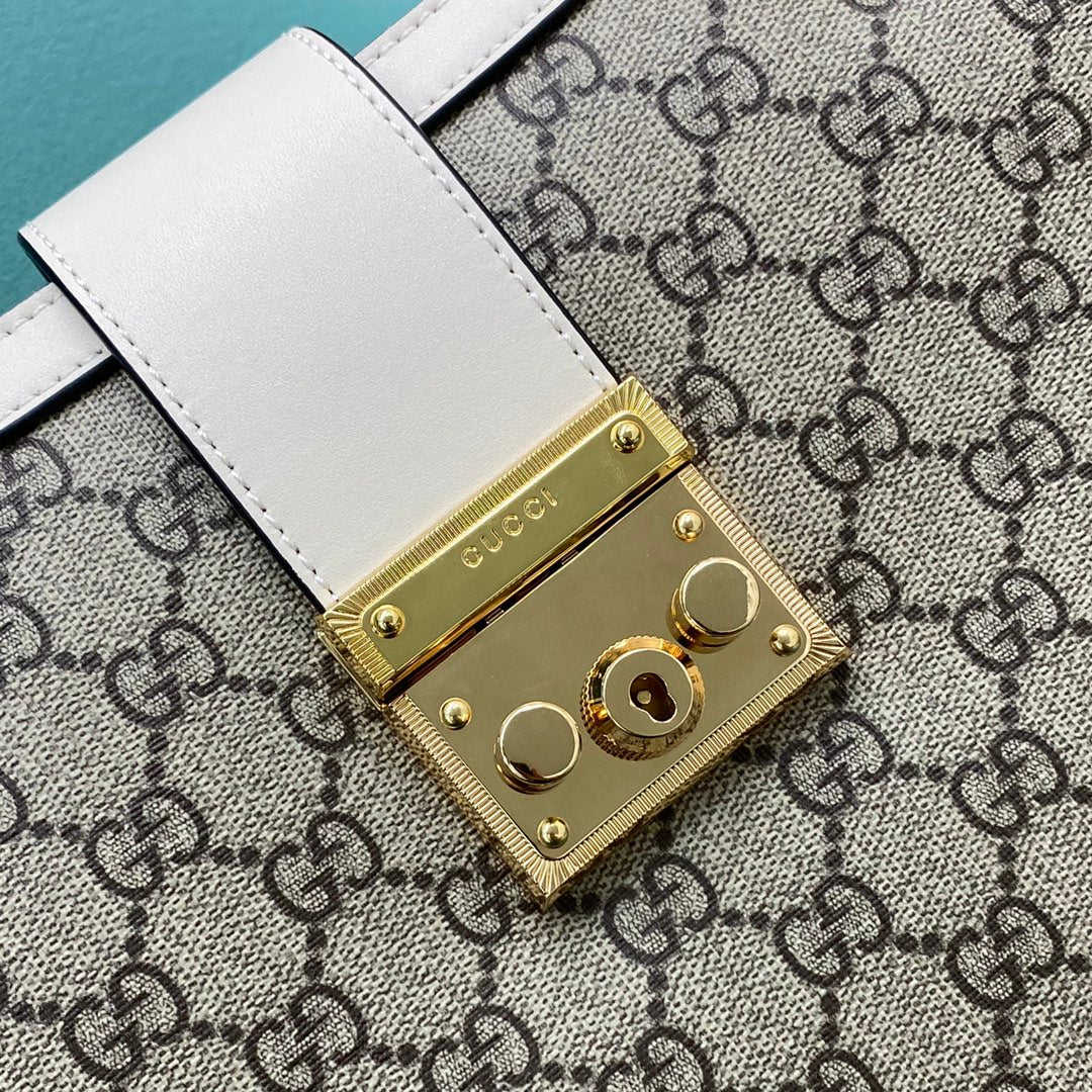 Gucci Leather Chain Tote Style 2
