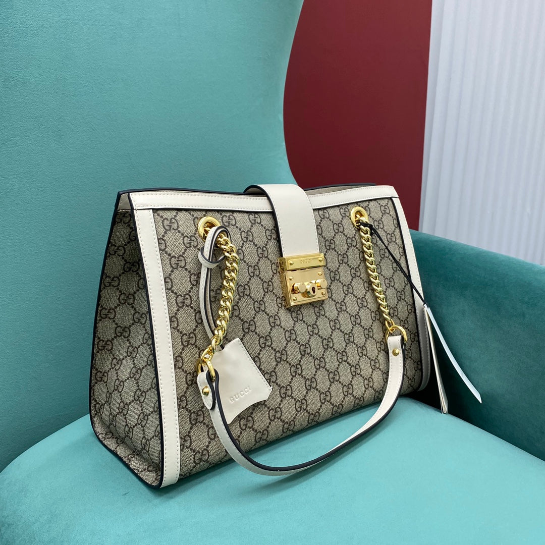 Gucci Padlock GG Medium Shoulder Bag