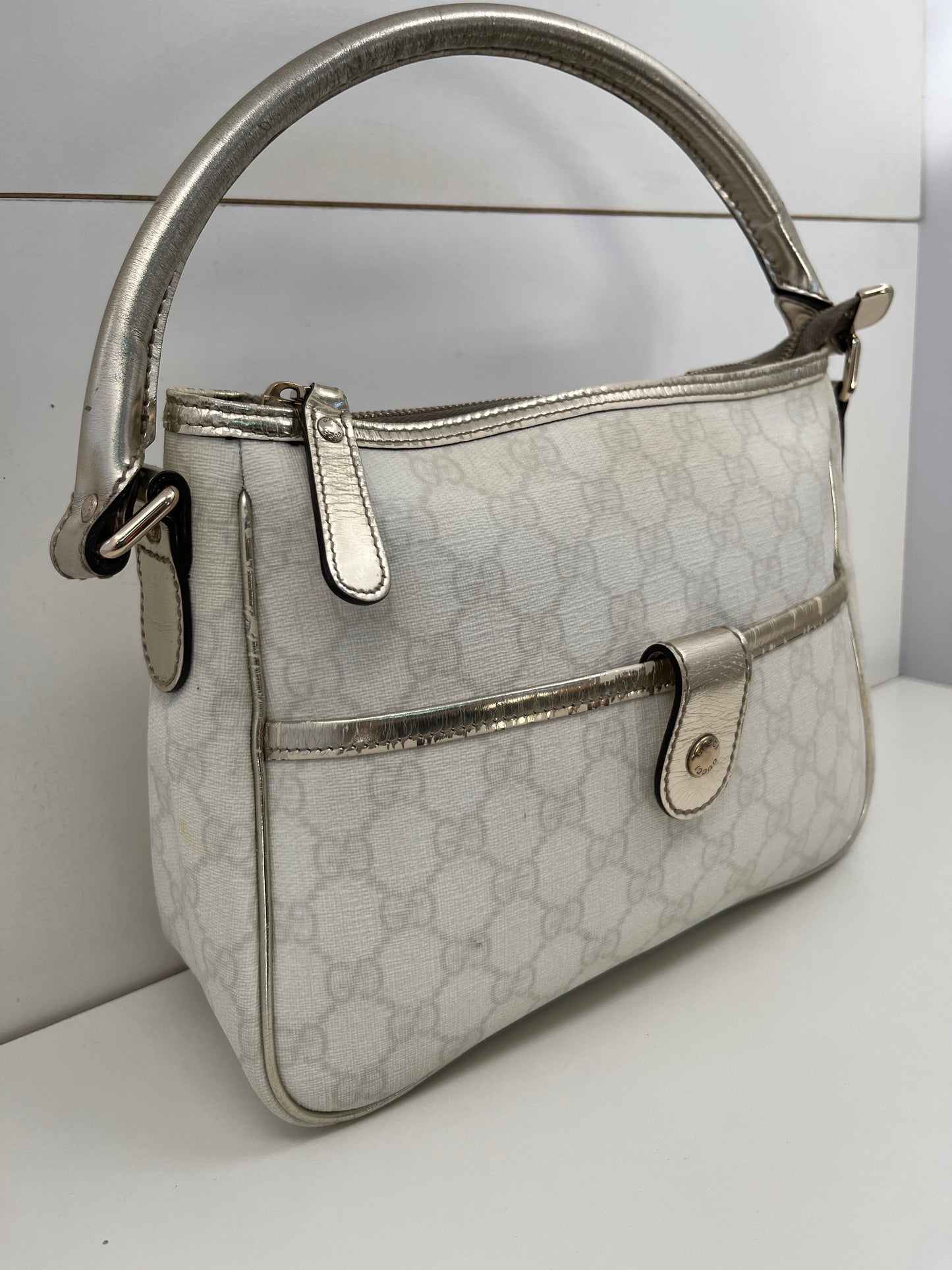 Gucci Monogram Shoulder Bag Style 6