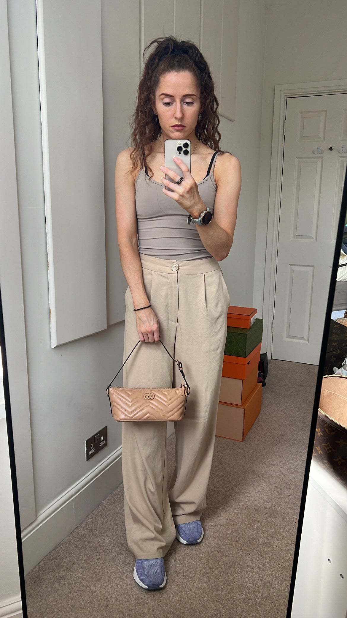 Gucci Baguette Leather Top Handle Shoulder Bag