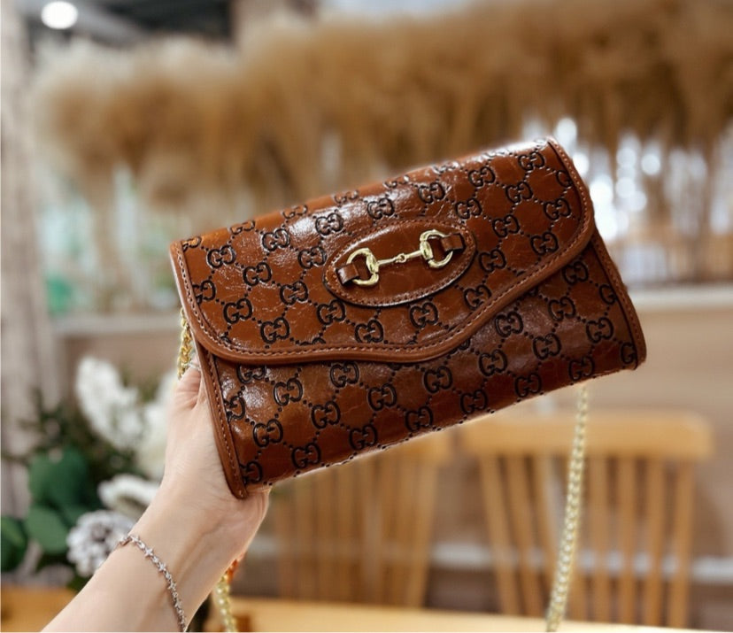 Gucci Crossbody Style 186