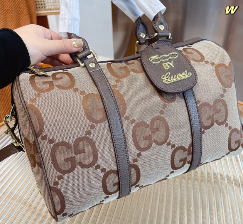 Gucci Woman Handbag Style 2
