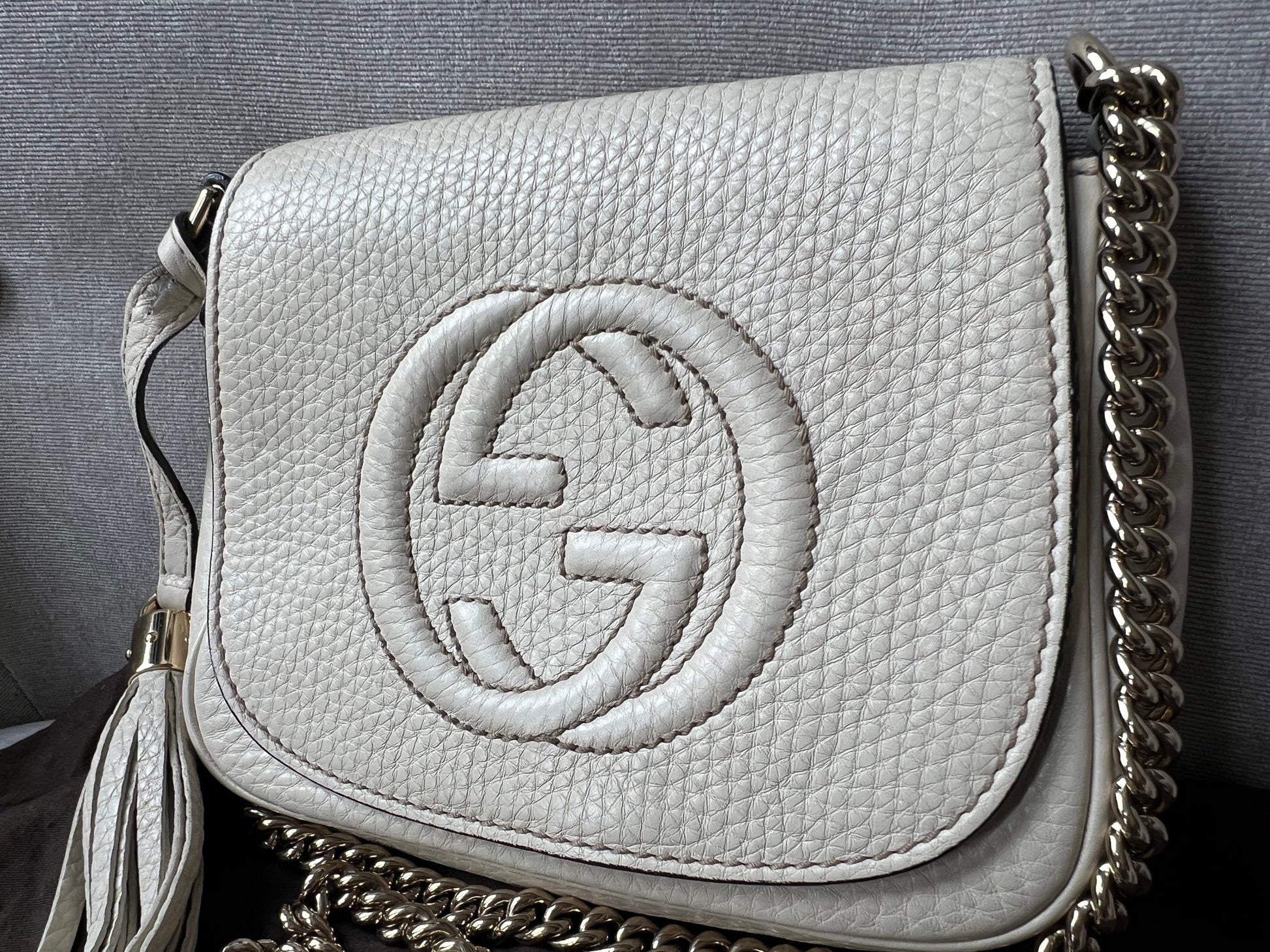 Gucci Soho White Leather Chain Crossbody