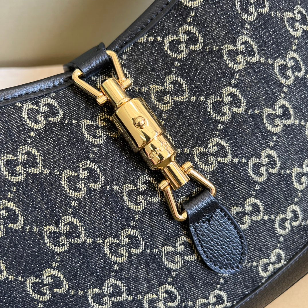 Gucci Jackie Leather Shoulder Bag Style 19