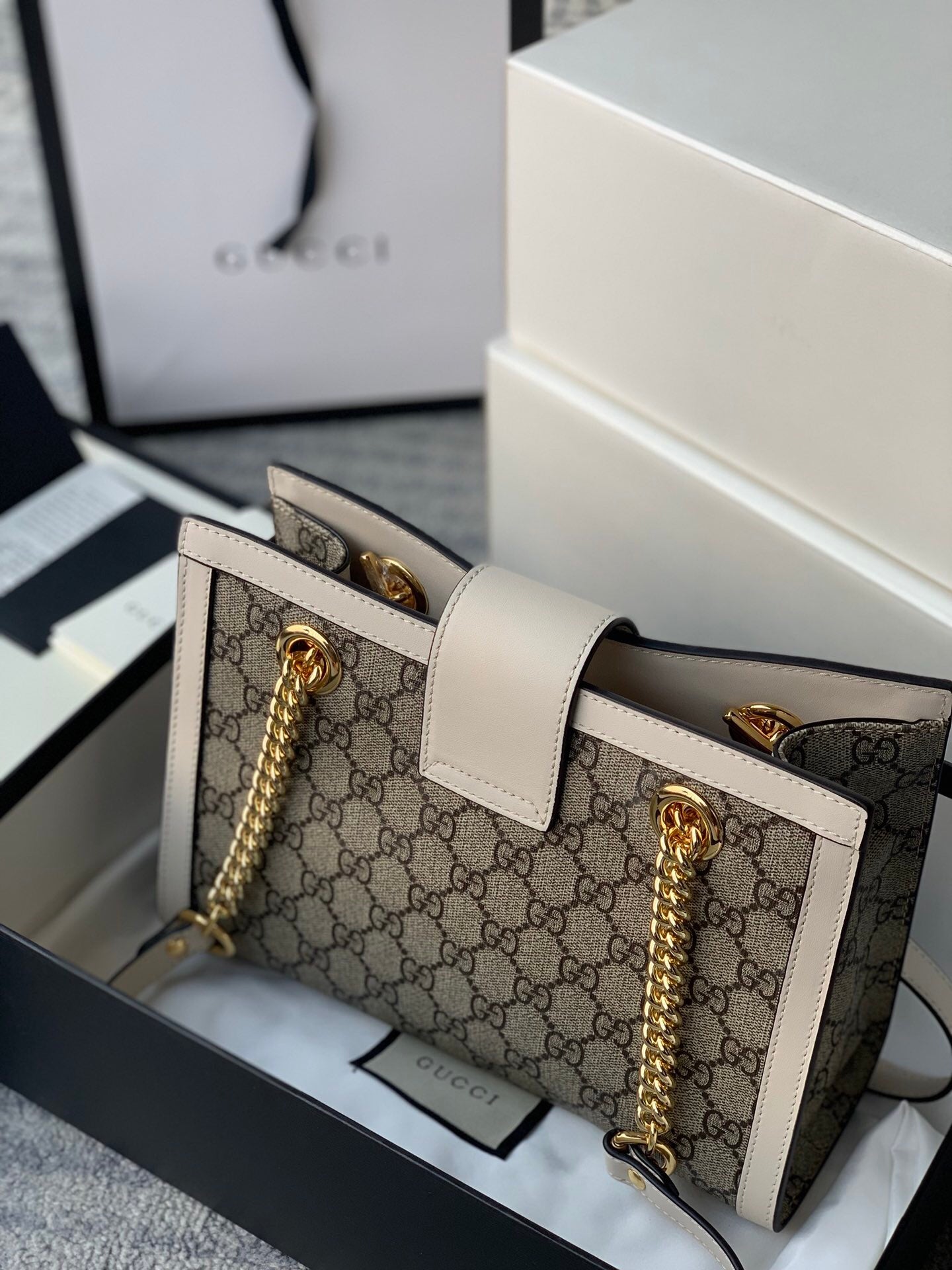 Gucci GG Marmont Pink Leather Chain Shoulder Bag