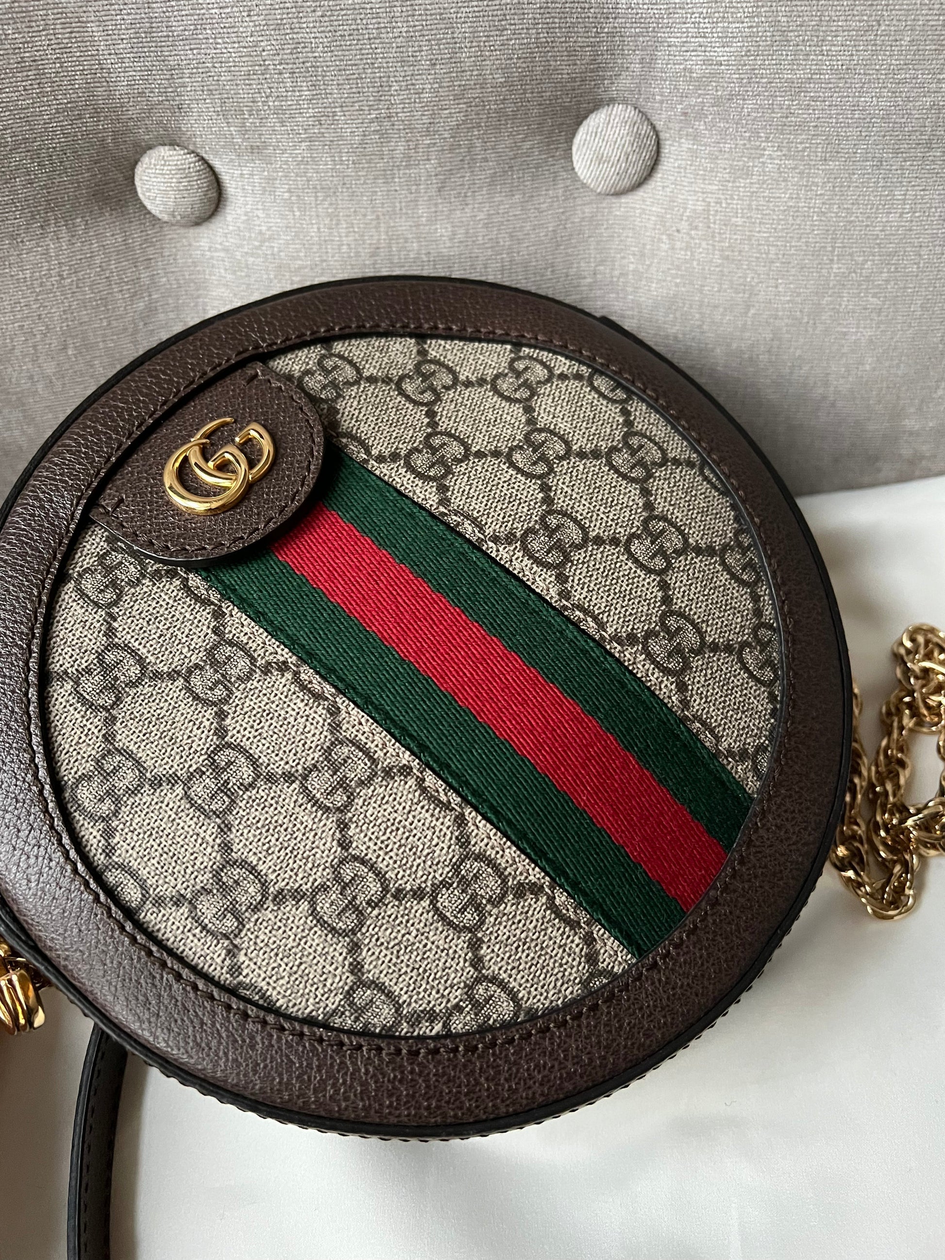 Gucci Chain Leather Shoulder Bag