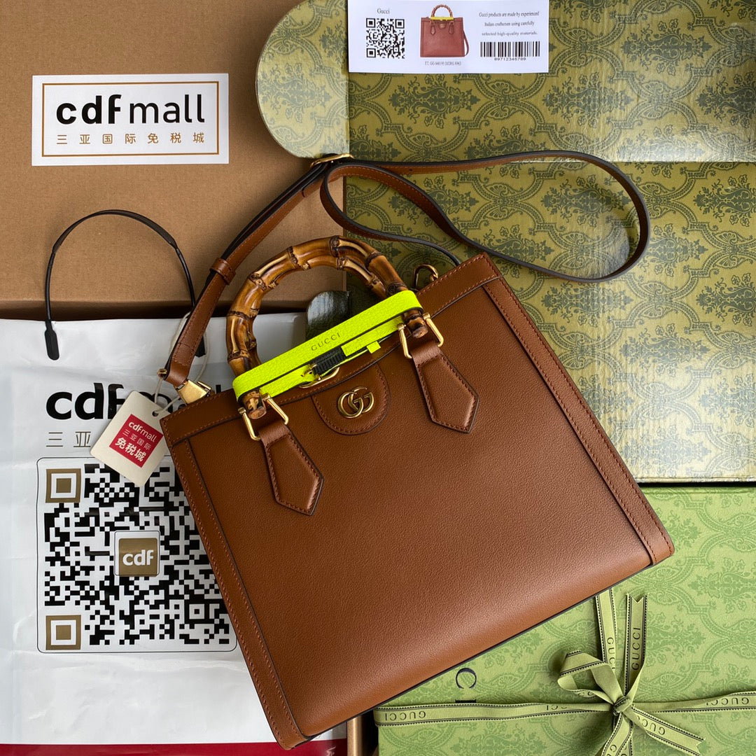 Gucci Leather Tote Style 104
