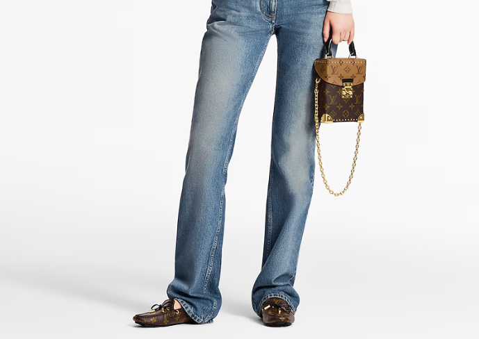 LOUIS VUITTON GLORIA FLAT LOAFERS