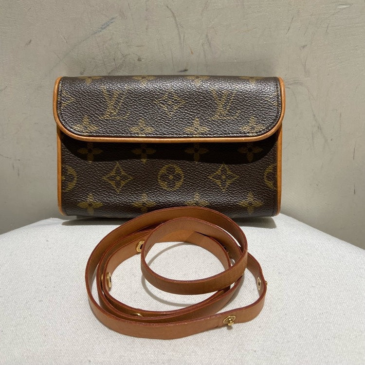 Louis Vuitton Monogram Canvas Chest Bag Brown Style Small