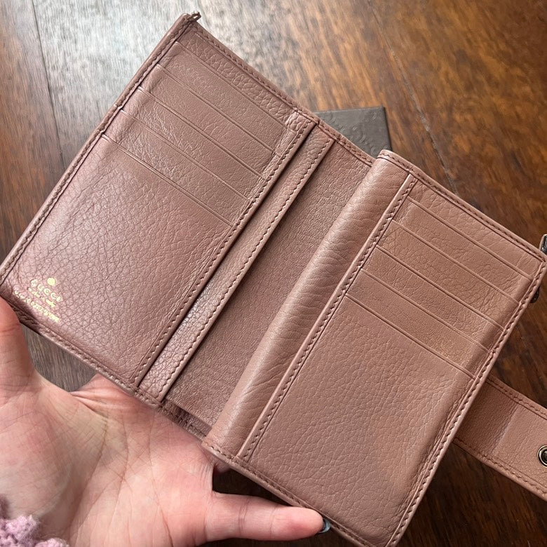 Gucci Leather Wallet AF676 Beige Wallet