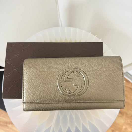 Gucci Soho Leather Wallet XNYW in Metallic Leather