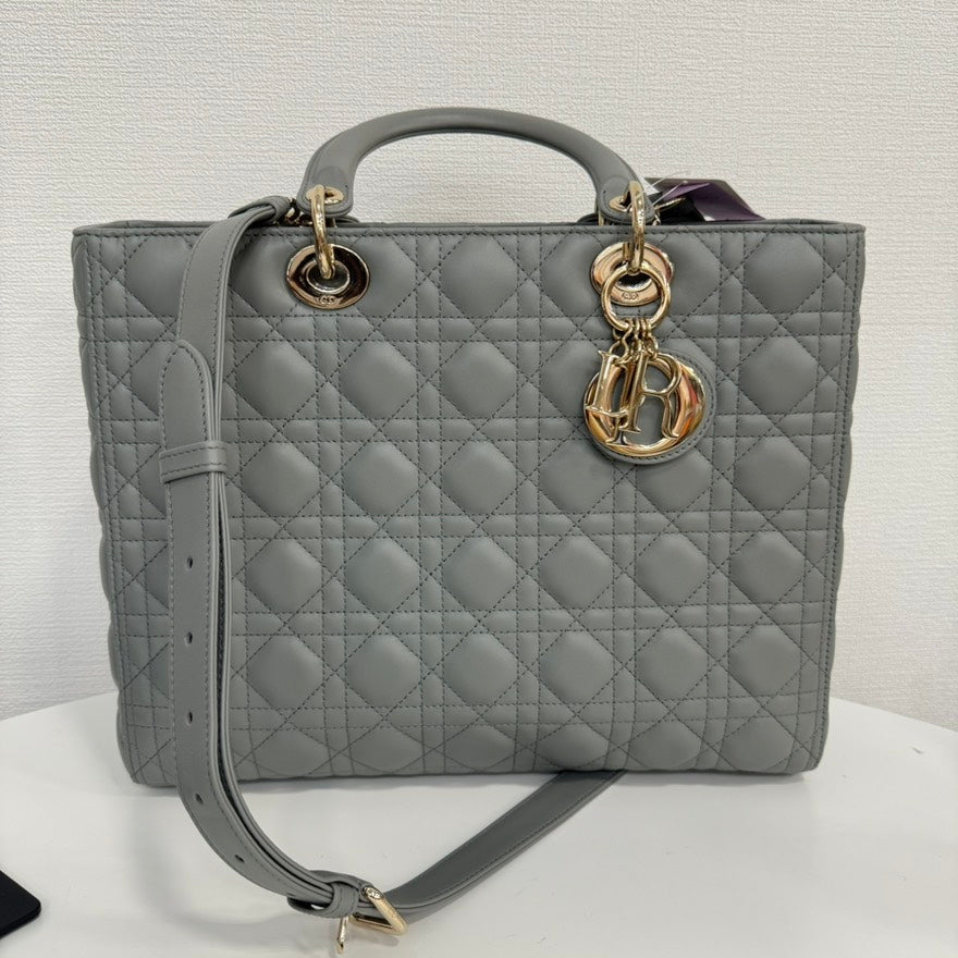A Rank? Dior Lambskin Lady Dior 2way Bag Large Gray FM0081