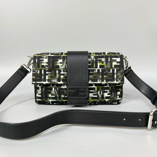 Fendi Baguette Bag 26*15cm XJ11107