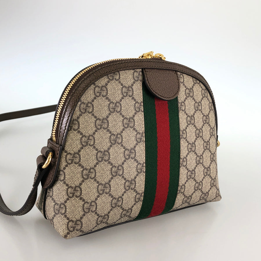 Gucci Twist Leather Shoulder Bag