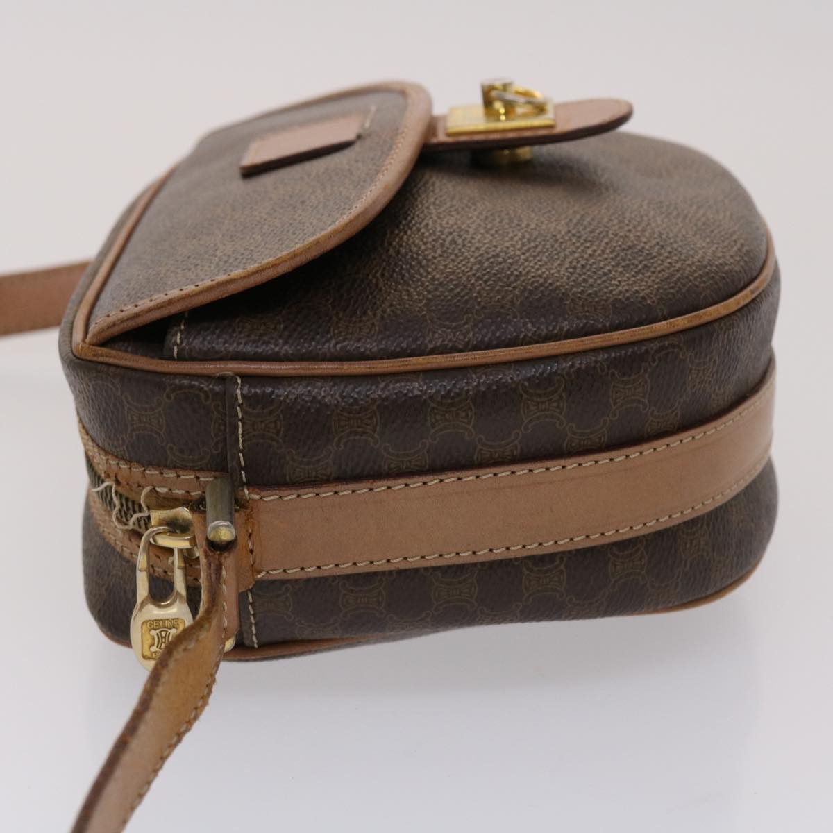 Luxury CELINE Macadam Canvas Shoulder Bag PVC Leather Brown rd4009