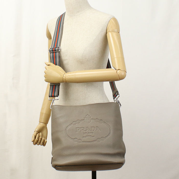 PRADA 1BE057 Vitello phoenix Diagonal shoulder bag Shoulder Bag leather gray Women