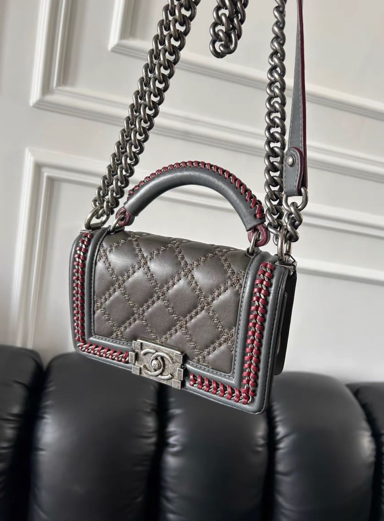 CHANEL 2019 small Boy Chanel shoulder bag