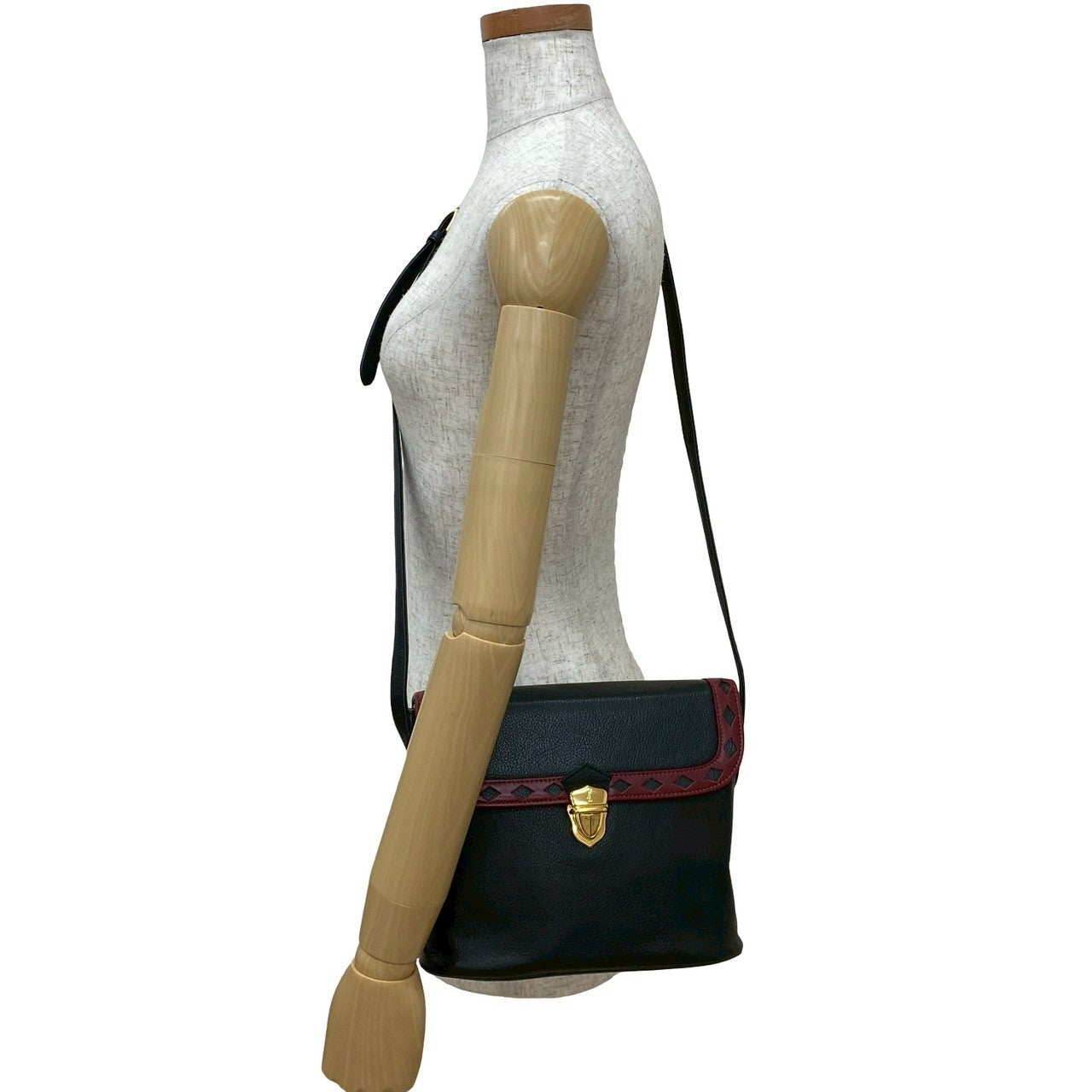 Saint Laurent Leather Shoulder Bag