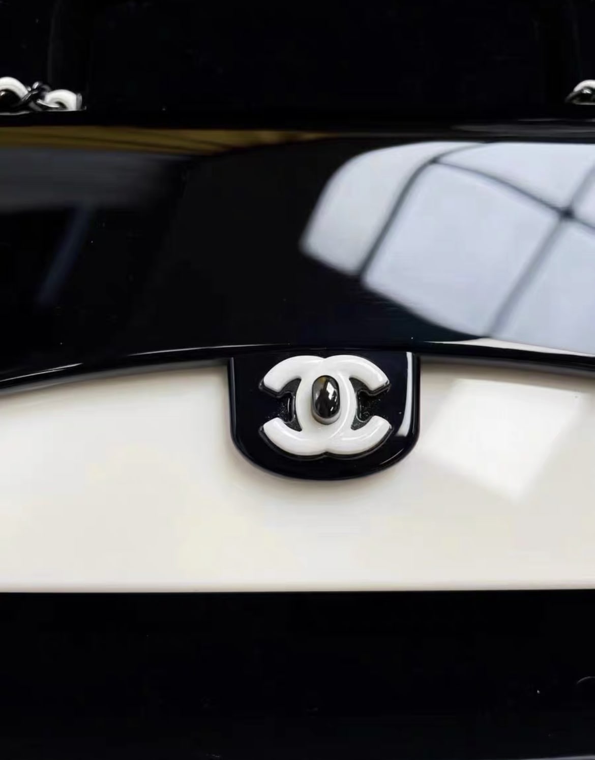 Chanel Black White Acrylic Chain Bag collector s items